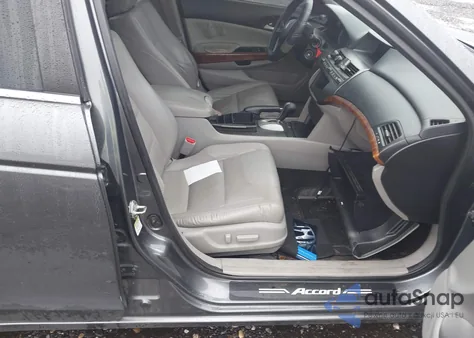 2012 Honda Accord 3.5 Ex-L z USA, uszkodzony, nr VIN 1HGCP3F82CA038613